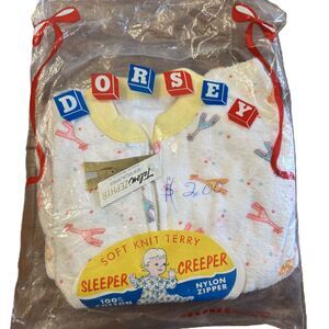 Dorsey NEW Vintage Sleeper Creeper Soft Knit Terry Giraffe All Over Print Medium